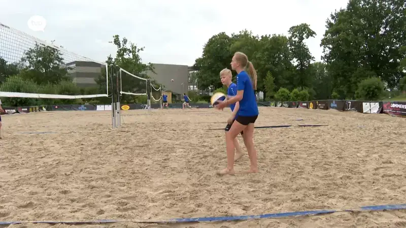 Volleybalclub Dero bouwt Donkmeer opnieuw om tot beachvolleybalparadijs