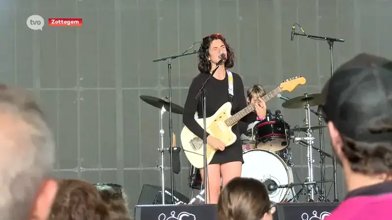 Hoofdafbeelding voor artikel Rock Zottegem op gang getrapt…