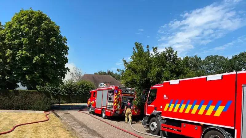 Hoofdafbeelding voor artikel Hevige stalbrand in Nederlandse…