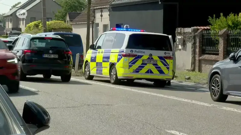 Pakjesverdeler zwaargewond na ongeval op Gentsesteenweg tussen Zele en Berlare