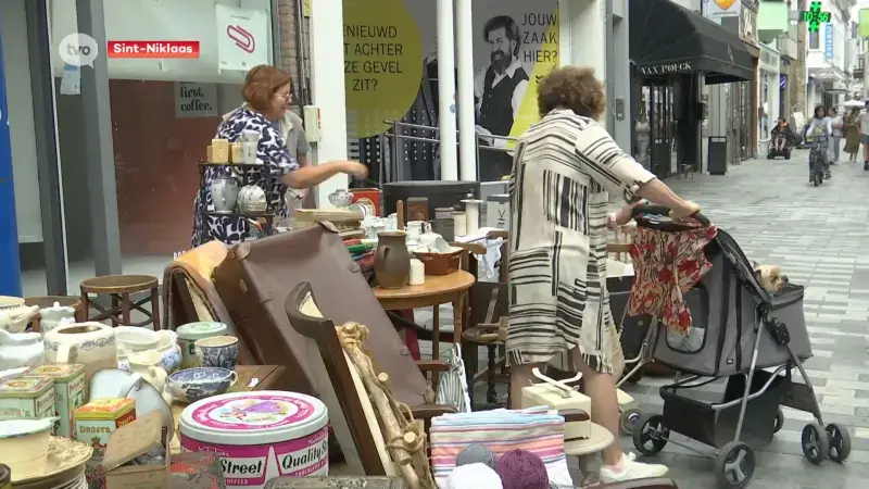 Eerste zaterdagmarkt in Sint-Niklaas lokt veel volk: "Het brengt de mensen samen"