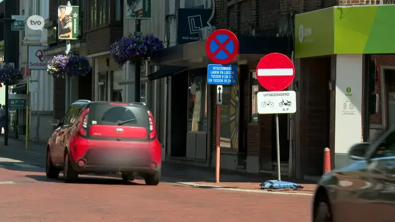 Hoofdafbeelding voor artikel Gemeente gaat signalisatie…