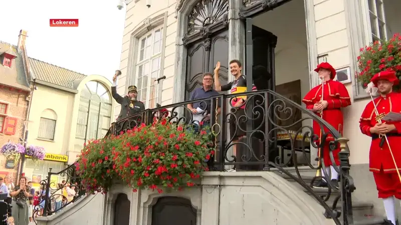 Belgisch kampioen Rune Herregodts gehuldigd bij start van Lokerse Feesten