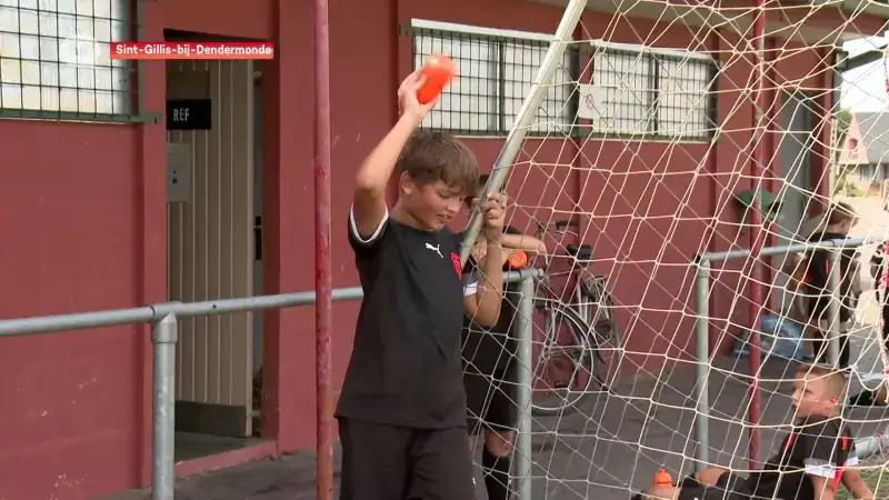Trainingskamp CF Valencia maakt jeugd warm voor profvoetbal in Sint-Gillis-Dendermonde