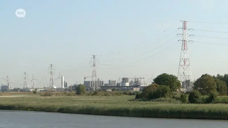 Nieuwe hoogspanningslijn Brabo geopend: "Pylonen tussen Fort van Lillo en Fort Liefkenshoek zijn nieuwe slagader voor onze industrie"