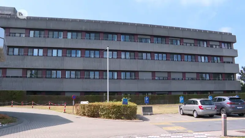 Hoofdafbeelding voor artikel AZ Sint-Blasius houdt stand…