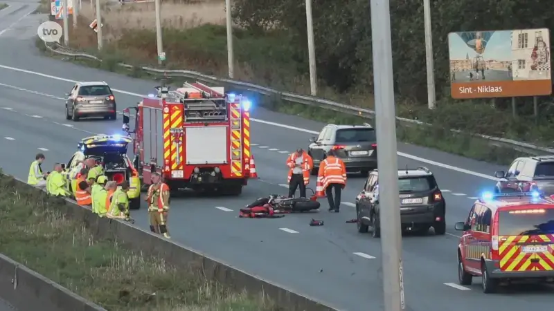 Hoofdafbeelding voor artikel Motard kritiek na val tegen…