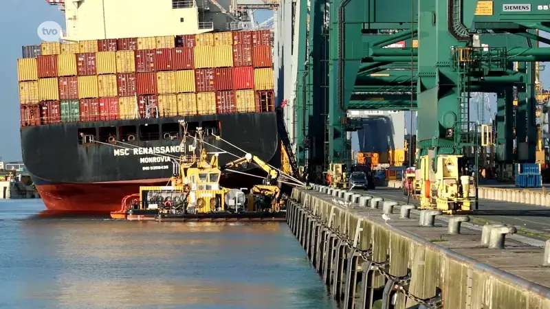 Hoofdafbeelding voor artikel Scheepvaartverkeer hervat…