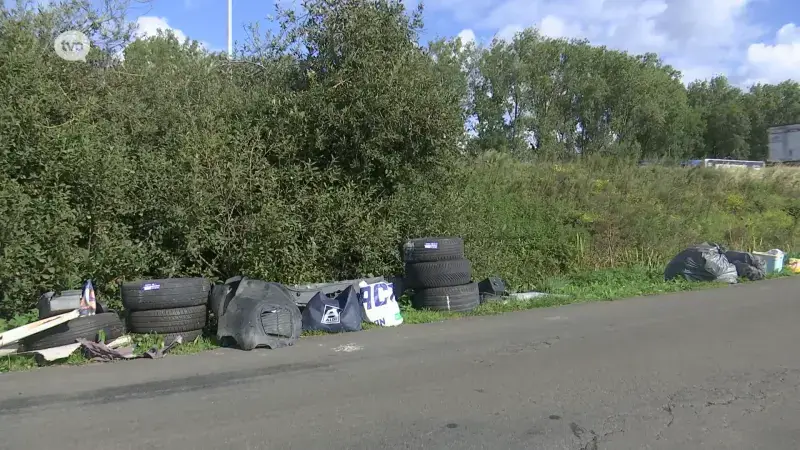 Hoofdafbeelding voor artikel Weeral grote lading sluikstort…
