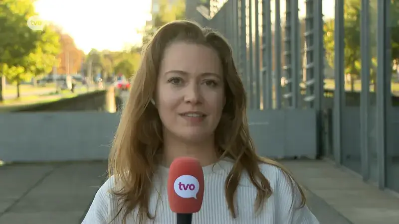 TV OOST - LIVE Désirée De Caluwé op assisenproces in Gent: “Beschuldigden keken gecontroleerd voor zich uit en gunden elkaar geen blik”