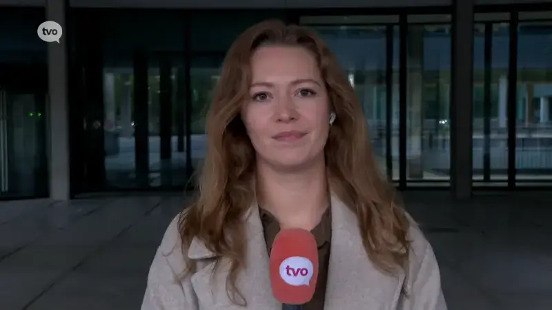 Hoofdafbeelding voor artikel D&eacute;sir&eacute;e De Caluw&eacute; aan het…
