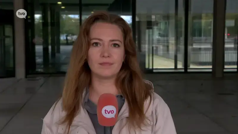 Hoofdafbeelding voor artikel LIVE D&eacute;sir&eacute;e De Caluw&eacute; aan…