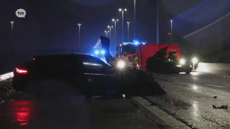 Hoofdafbeelding voor artikel Dode na zware botsing op E34…